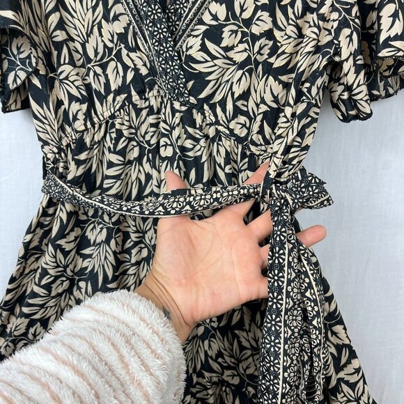 Natura Tiered Maxi Dress Womens L Botanical Minimalist Bohemian Flutter Boho - Picture 5 of 13